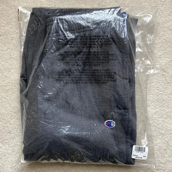 🌟NEW!🌟Champion Fleece Sweatpants BRAND NEW WITH TAGS! - Picture 3 of 14